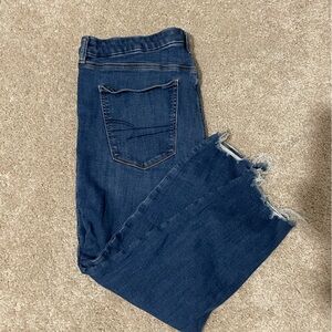 Classic Blue Women's Cropped Jeans